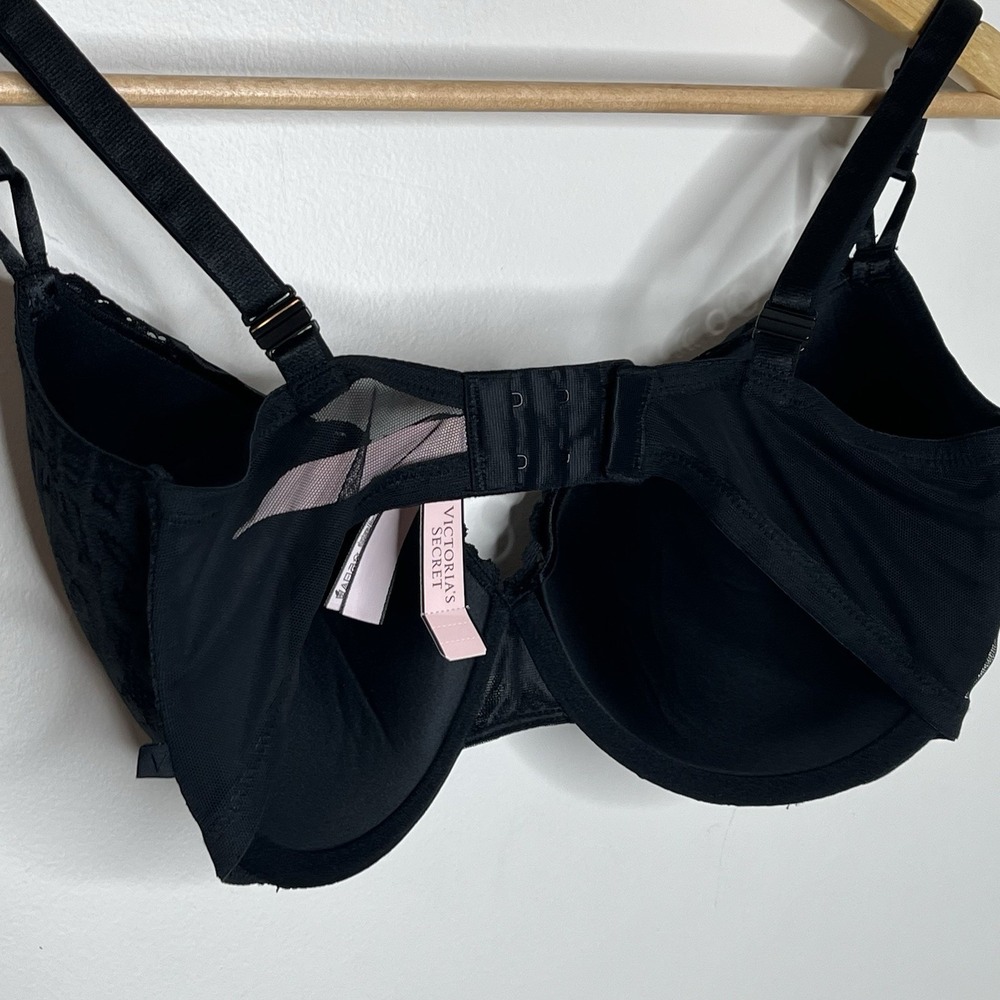 Victorias Secret Lined Demi Bra Black Lace Size 34DDD Underwire Solid Color Lacy - Picture 5 of 5
